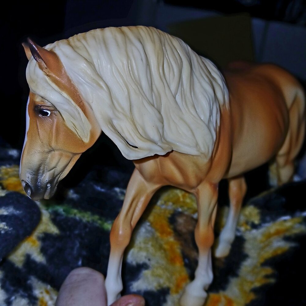 Breyer haflinger